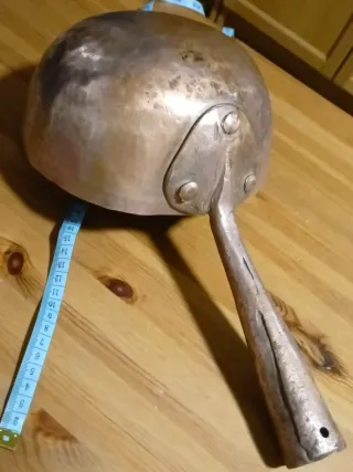 Cazo antico in rame martellato