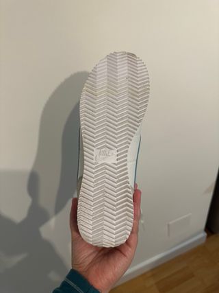 Nike Cortez Blancas y Azules