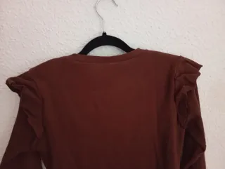 Camiseta manga larga con volantes