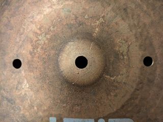 UFIP Natural S. Hi Hat 14 bottom + (top de regalo)