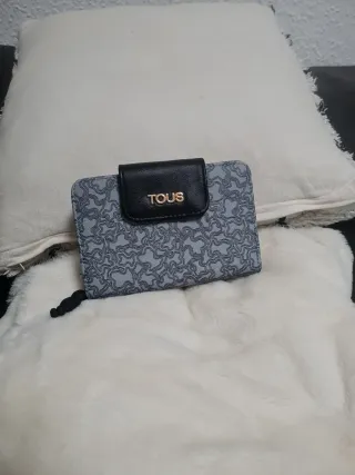 Cartera Negra y Gris