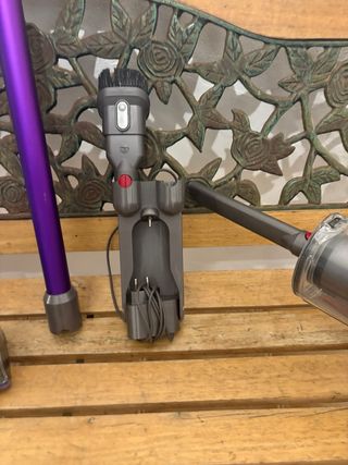 Aspirapolvere Dyson V10
