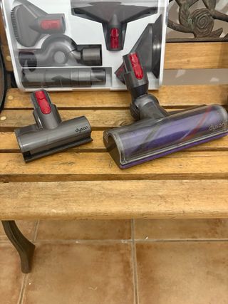 Aspirapolvere Dyson V10