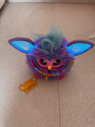 Furby Morado y Azul con Accesorios