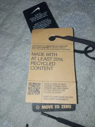 Botas de fútbol Nike blancas y negras talla 37.50