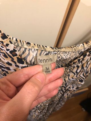 Vestido estampado animal print corto delante