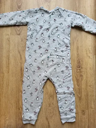 2 Pijamas buzo H&M 3 años