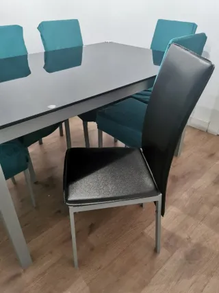 Mesa comedor y 6 sillas