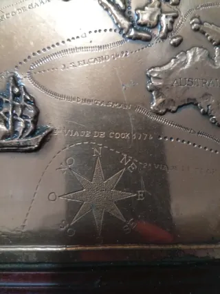 Quadro Vintage Mondo in Metallo e Legno