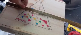 Scatola per vino in legno decorata