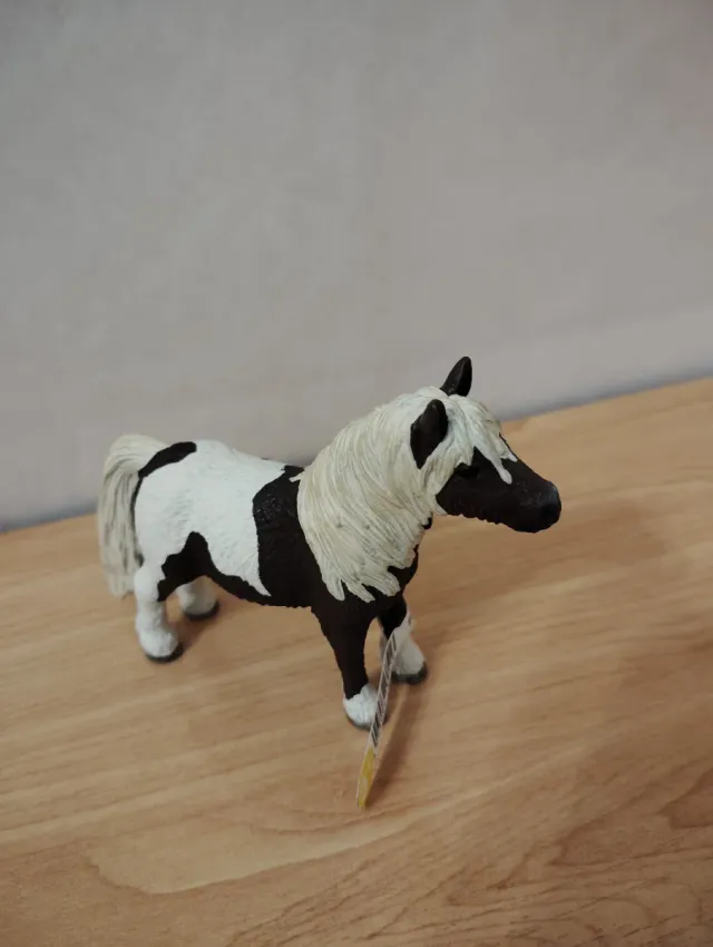 Lote 4 figuras caballo y ponis Schleich.