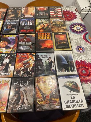DVD ,40 peliculas en venta por 30€