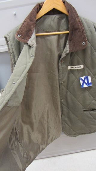 Camisas estampadas T, XL, manga larga y chalecos