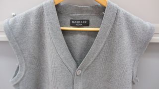 Camisas estampadas T, XL, manga larga y chalecos