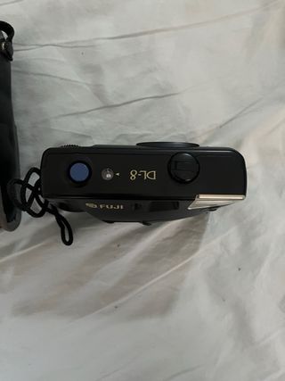 Cámara Fuji DL8 Antigua Negra con Funda