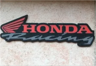 Se hacen Logos en impresión 3d.