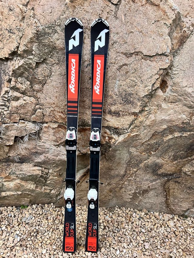 Esquís Nordica Dobermann Worldcup SL 150 cm