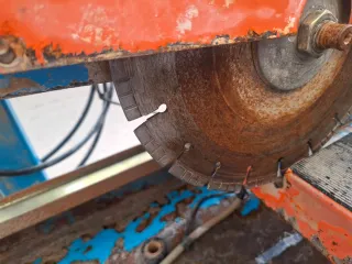 Cortadora de obra DURHER