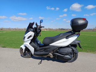 Kymco K-XCT 300i