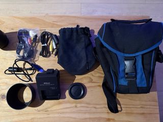 Nikon D5200 + 2 objetivos (18-55 VR + 55-200 VR)