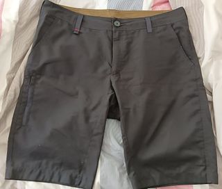 Pantaloncini da escursionismo uomo Quechua