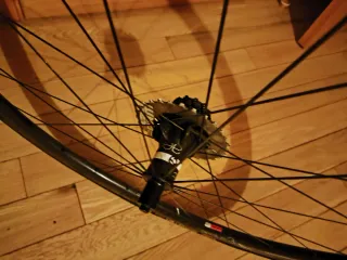 Rueda Trasera Bontrager Aeolus 3 Tubular