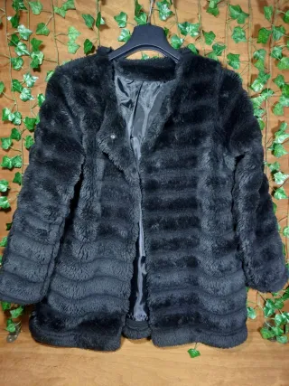 Cappotto in pelliccia nero da donna