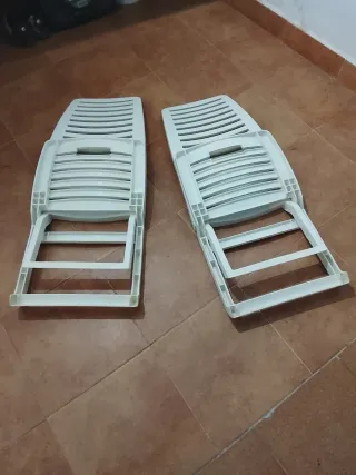 2 Sillas Plegables Blancas