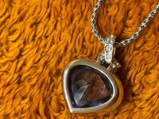 Collar Swarovski Corazón Morado y Plateado