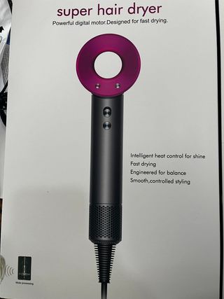 Secador alta gama con 5 accesorios, NUEVO