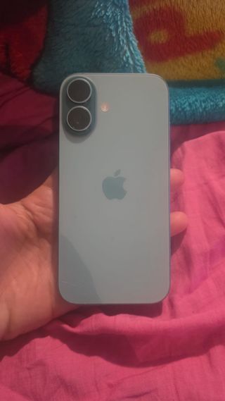 iPhone 16