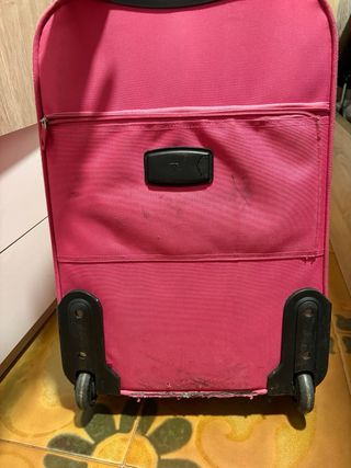 Maleta de cabina dos ruedas ROSA