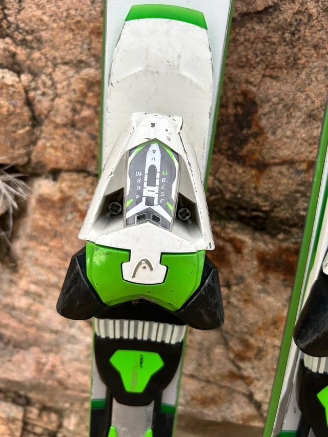 HEAD i MAGNUM supershape 156 cm Esquís