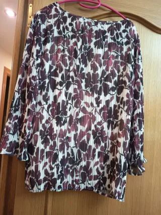 Blusa Punto Roma Plisada Estampada Talla G