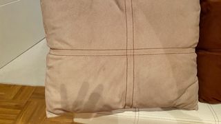 3 cojines Beige y Marrón Suede