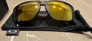 Gafas Oakley Holbrook Marrón y Dorado