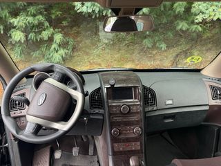 Mahindra XUV 500 2014