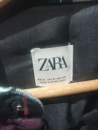 Chaqueta Zara cuadros acolchada