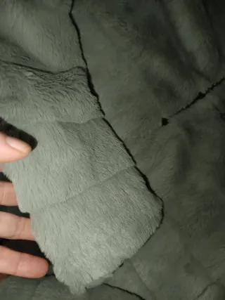 Chaqueta de pelo gris