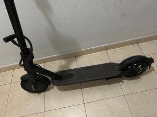 Patinete Eléctrico Negro