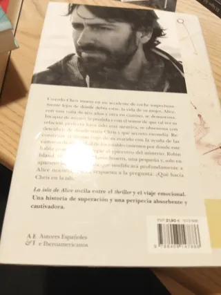 La isla de Alice: Finalista Premio Planeta 2015...