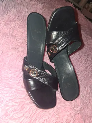 Zapatos de tacón Stuart Weitzman negros