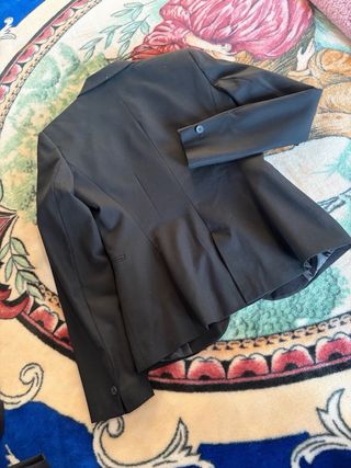 Traje Zara negro chaqueta y pantalón