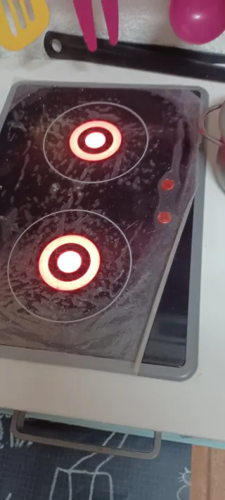 Cocina de juguete de madera