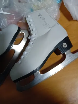 Patines de Hielo Blancos oxeio