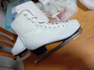 Patines de Hielo Blancos oxeio