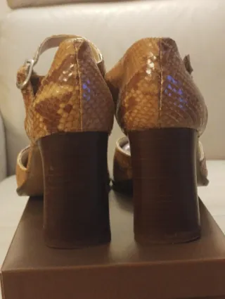 Scarpe donna tacco beige/marrone