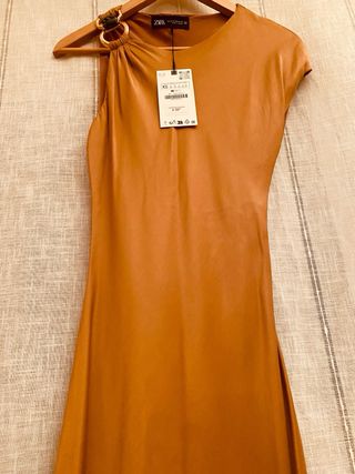 Vestido largo Zara marrón