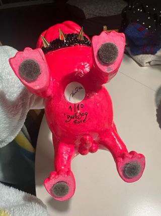 Figura Bulldog Francés Rosa Edición Limitada