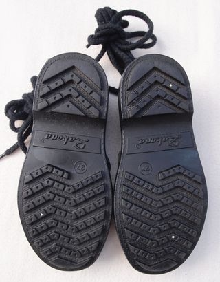 Abarcas Negras Lauburu Talla 27